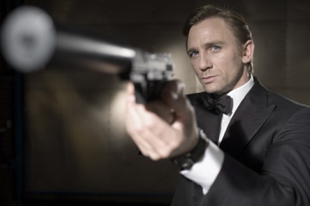 bond22.jpg